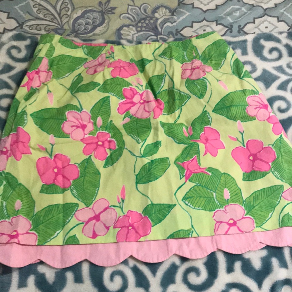 White Tag LP Size 2 Skirt